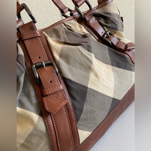 Burberry large shoulder bag - Picture 4 of 13